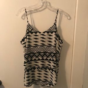 Black and white flowy Blouse